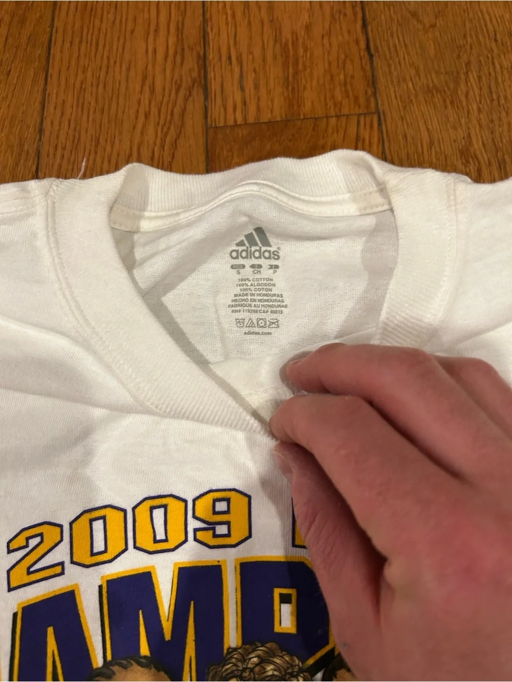 Adidas LA Lakers‎ 2009 NBA Champions Shirt 15 Time Champs Caricature Small Vtg